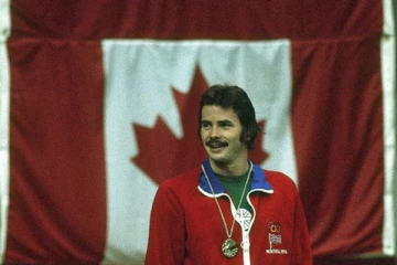 இலங்கையில் பிறந்த பிரிட்டிஷ் ஒலிம்பிக் நீச்சல் சாம்பியன் டேவிட் விரர் காலமானார்