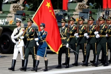 அமெரிக்காவுக்கு அடுத்து உலகிலேயே அதிக செலவு செய்யும் சீனா!