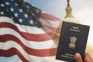 முதல்முறையாக தொலைபேசி செயலி மூலம் அமெரிக்காவிற்கு நுழைந்த நபர்கள்