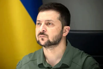 37 ரஷ்ய நிறுவனங்கள், 108 தனிநபர்கள் மீது பொருளாதாரத் தடை விதித்த ஜெலென்ஸ்கி