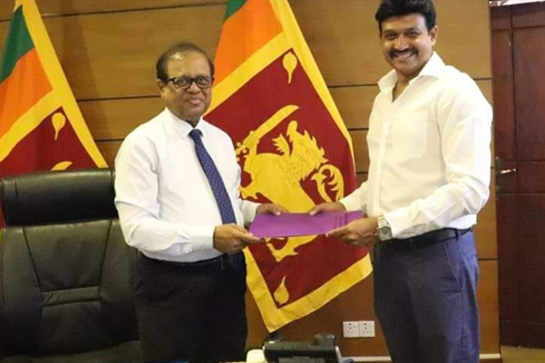 700 பேருக்கு அனுமதி; கிழக்கு பாடசாலை ஆசிரியர் பற்றாக்குறைக்கு தீர்வு | Solution Shortage Of Teachers In Eastern Schools