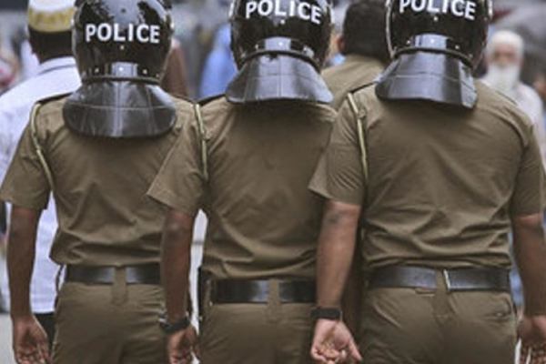 பொலிஸ் ஆணைக்குழு அரசின் கட்டுப்பாட்டுக்குள்..! எதிரணி சாடல் | Police Commission Under Government Control
