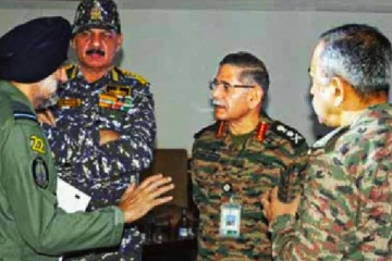 பாகிஸ்தானை விட அதிக சக்தி வாய்ந்த ஆயுதங்களுக்கு இந்திய அரசு ஒப்புதல்