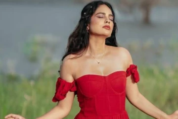 கிளாமர் உடையில் நந்திதா ஸ்வேதா எடுத்த போட்டோ ஷுட்