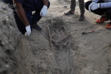 யாழில் தோண்ட தோண்ட வெளிவரும் எழும்பு கூடுகள் ; மக்கள் மத்தியில் பெரும் அதிர்ச்சி