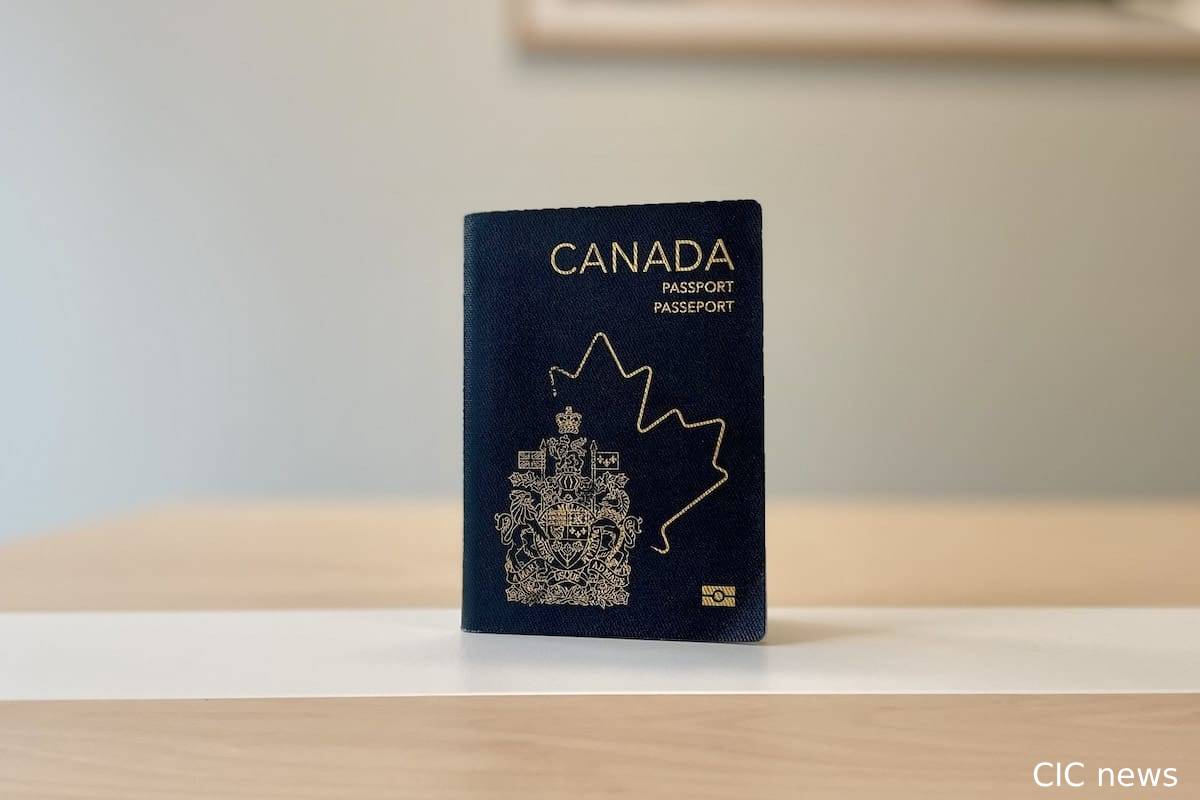உலகின் சக்திவாய்ந்த பாஸ்போர்ட் பட்டியல்: கனடாவுக்கு எந்த இடம்? | What Is Canada Passport Rank In Global Index