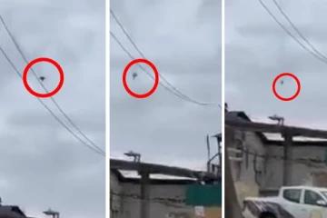 ரஷ்ய போர் விமானத்தை சுட்டு வீழ்த்திய உக்ரைன் ராணுவம்! கைதட்டி கொண்டாடிய உக்ரேனியர்கள்