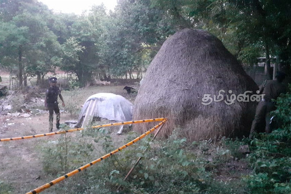 யாழ். வண்ணார் பண்ணை பகுதியில் மீட்கப்பட்ட சிசுவின் சடலம் (Photos) | Decomposed Death Body Of Child Recovered In Jaffna