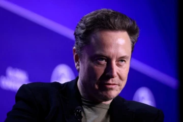 டைம் டிராவல் செய்தாரா எலான் மஸ்க்? அவரே காட்டிய ஆதாரம்