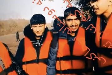 ஆங்கிலக் கால்வாயில் மூழ்கி உயிரிழக்கும் முன் புலம்பெயர்வோர் ஒருவர் கடைசியாக கூறிய வார்த்தைகள்