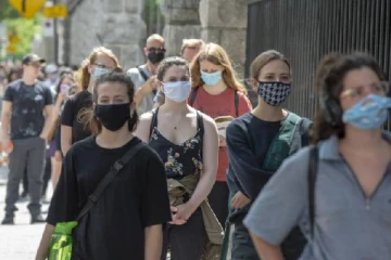 கனடாவில் இவர்களே அதிகளவில் முகக்கவசம் அணிவதாக ஆய்வொன்றில் தகவல்!