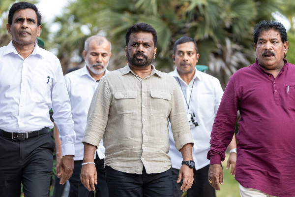 அநுரவின் உள்நாட்டு பயணச் செலவுகள் குறித்து வெளியான தகவல் | Youtubers File Rti Petition