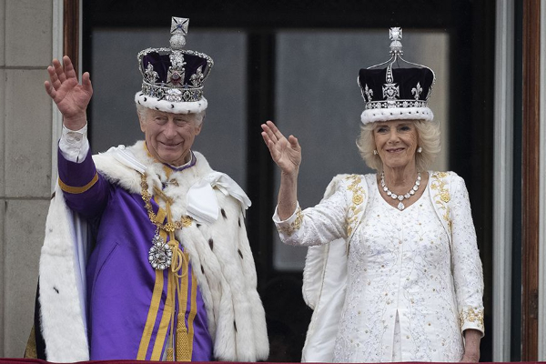 பக்கிங்காம் அரண்மனை வேண்டாம்: மன்னர் சார்லஸ் முடிவு | Charles Decide Use Buckingham Palace Only Office