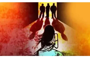 பள்ளி ஆசிரியர் முதல் போலீஸ் வரை.. சிறுமியை கூட்டுப் பாலியல் வன்கொடுமை செய்த கொடூரம்!