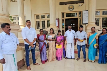 மானிப்பாய் சபையில் ஊடகவியலாளருக்கு அனுமதி மறுப்பு! வெளிநடப்பு செய்த உறுப்பினர்