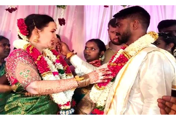 பிரான்ஸ் நாட்டு பெண்ணை மணந்த தமிழர் - குவியும் வாழ்த்துக்கள் | Italy Girl Indian Boy Married