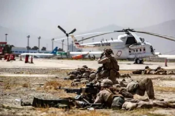 ஐ.எஸ்.ஐ.எஸ் மீண்டும் தாக்குதல்...வழிமறித்த அமெரிக்கா படை