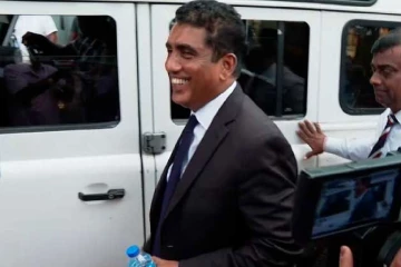හිටපු අමාත්‍ය ජොන්ස්ටන් ප්‍රනාන්දුට එරෙහි සතොස නඩුව තවත් දිග් ගැස්සෙයි - අද සාක්ෂි විභාගය නොපැවැත්වෙයි