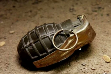 நீர்கொழும்பு கட்டுவாப்பிட்டிய தேவாலயத்திற்கு அருகிலுள்ள பகுதியில் சந்தேகத்திற்கிடமான பொதி