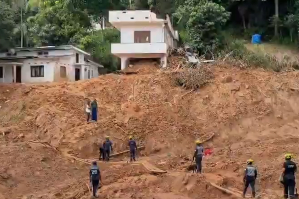 கண்டி -அக்குரணையில் 10 உடல்களை மீட்டெடுத்த ஐக்கிய அரபு இராச்சிய மீட்பு குழு | 10 Bodies Recovered Uae Srilanka கண்டி -அக்குரணையில் 10 உடல்களை மீட்டெடுத்த ஐக்கிய அரபு இராச்சிய மீட்பு குழு | 10 Bodies Recovered Uae Srilanka