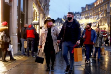 பிரித்தானியாவில் தீவிரமடையும் கொரோனா வைரஸ்! ஒரே நாளில் 88,376 பேருக்கு பாதிப்பு உறுதி