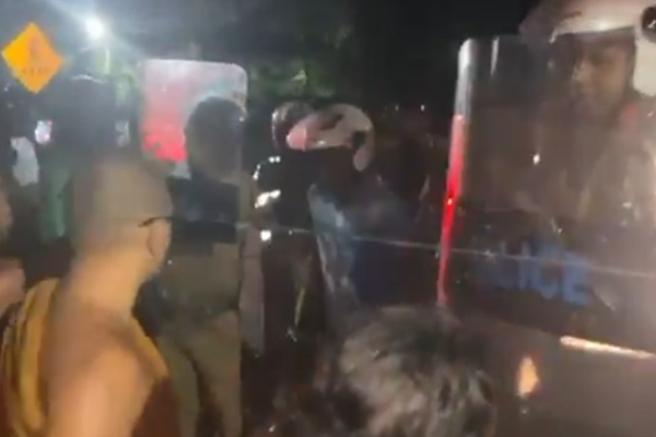 புத்தர் சிலை விவகாரத்துக்குத் தீர்வு.. சஜித் முன்வைத்துள்ள கோரிக்கை | Trincomalee Buddha Statue Issue Sajith