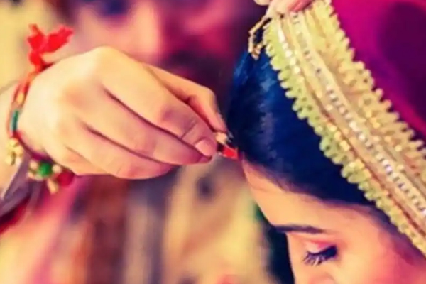 சந்தனம் குங்குமம் வைப்பதனால் இப்படி ஒரு அறிவியல் மாற்றம் உண்டா! | Scientific Change By Putting Sandalwood Kumkum