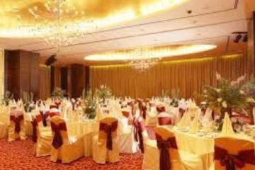 උත්සව වියදම් සම්බන්ධයෙන් තීරණයක් ගනී..