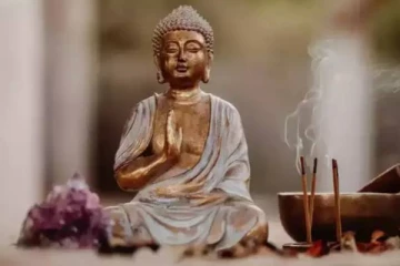 மூன்று புத்தர் சிலைகளுடன் வந்த பிக்கு உள்ளிட்ட 7 பேர் அதிரடி கைது!