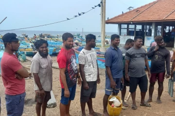 யுத்த காலத்தில் கூட மண்ணெண்ணெய் தட்டுப்பாடு இருந்ததில்லை:கடற்தொழிலாளர்கள் கவனயீர்ப்பு போராட்டம்(video)