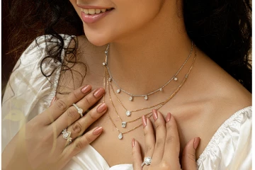 போர் எதிரொலி; இல்லத்தரசிகளுக்கு பேரிடி - எகிறிய தங்கம் விலை, ஆனால் வைரத்தை கொஞ்சம் பாருங்க!