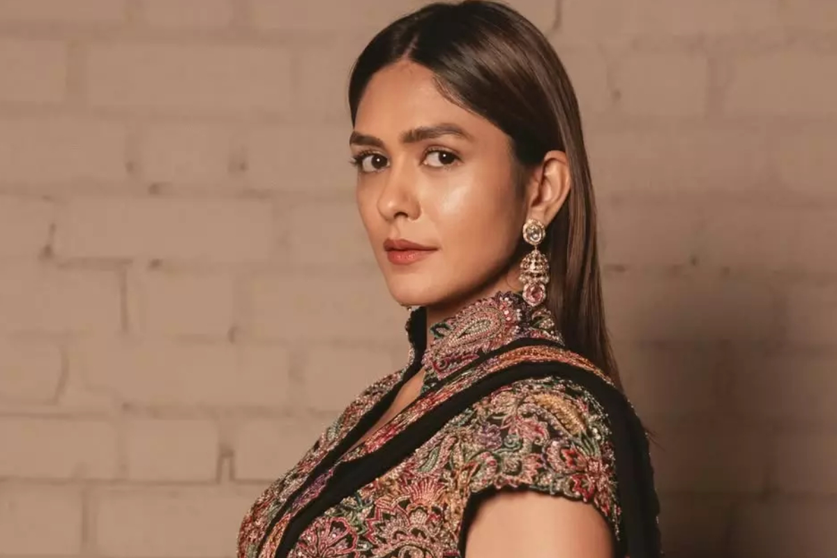 காதலிக்க அது இல்லை... நடிகை மிருணாள் தாகூர் ஓபன் டாக் | Actress Mrunal Thakur About Love