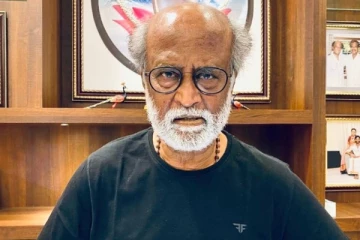 ரஜினி முன்னாள் சூப்பர்ஸ்டாரா? பத்திரிகையாளர் வீட்டுக்கு சென்று ரசிகர்கள் சண்டை