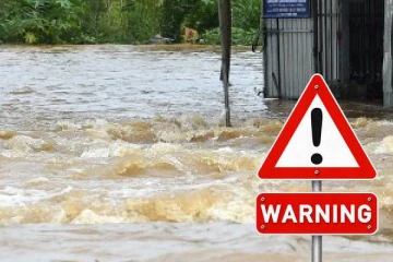 கிங் கங்கையின் நீர் மட்டம் உயர்வு: மக்களை உடனடியாக வெளியேறுமாறு எச்சரிக்கை