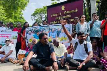 சொந்த நாட்டில் 36 வருடம் அகதி வாழ்க்கை ; யாழில் போராட்டத்தில் குதித்த மக்கள்