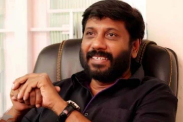 பிரபல இயக்குனர் மாரடைப்பால் திடீர் மரணம்... அதிர்ச்சியில் பிரபலங்கள்