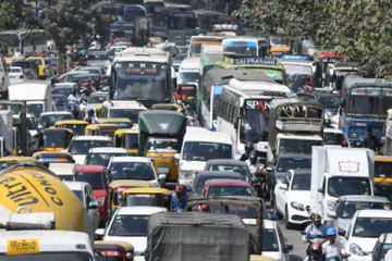 කොළඹට පැමිණෙන ප්‍රධන මාර්ගයක දැඩි රථ වාහන තද බදයක්...