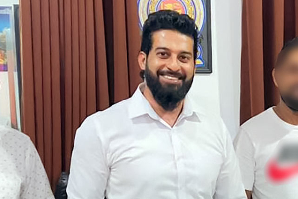 லசந்த விக்கிரமசேக படுகொலை ; சந்தேகநபர்கள் எழுவர் விளக்கமறியலில்! | Lasantha Murder Seven Suspects Remanded லசந்த விக்கிரமசேக படுகொலை ; சந்தேகநபர்கள் எழுவர் விளக்கமறியலில்! | Lasantha Murder Seven Suspects Remanded