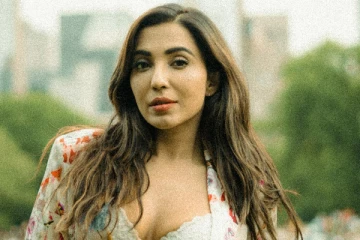 கவர்ச்சியில் எல்லைமீறும் பார்வதி நாயர்! லேட்டஸ்ட் ஸ்டில்கள்