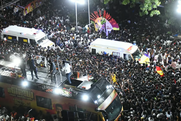 குற்றப்பத்திரிக்கையில் விஜய் பெயர்? அடுக்கான கேள்விகளை கேட்கும் சிபிஐ | Cbi To Add Vijay Name Karur Stampede Chargesheet