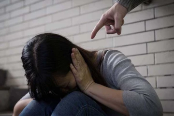 ஆட்டோவில் சென்ற அழகான பெண்: நடுஇரவில் இருட்டில் நின்ற ஆட்டோ! பின்பு நடந்த துயரம்