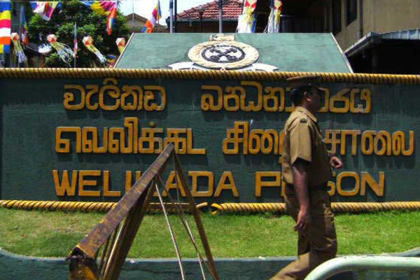 சட்டவிரோதமான முறையில் 30 கைதிகள் சிறைகளில் இருந்து விடுவிப்பு | 30 Prisoners Released From Jail Without Documents