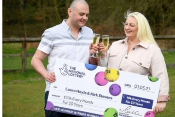 பிரித்தானியாவில் இளம் பெண்ணுக்கு கிடைத்த நினைத்து பார்க்காத அதிர்ஷ்டம்! அதன் பின் அவர் செய்து வரும் ஆச்சரிய செயல்