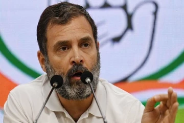 மணிப்பூர் கலவரம் : மக்களை நேரில் சந்திக்க செல்லும் ராகுல் காந்தி