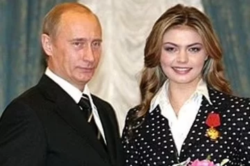 புடினுக்கு ரகசியமாக 2 மகன்கள்! பிரசவம் பார்த்த மருத்துவர் அதிர்ச்சி தகவல்