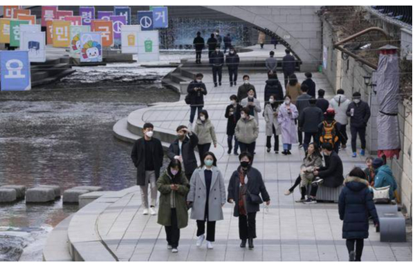 சீனாவை அடுத்து மற்றொரு நாட்டில் தீயாய் பரவும் கொரோனா - பீதியில் மக்கள் | After China Now South Korea Faces Severe Covid