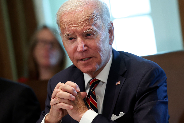 அனைத்தையும் தூண்டிவிடுவது அந்த சாத்தான்தான் - கொந்தளித்த ஈரான்! | Irai Says About America Instigates