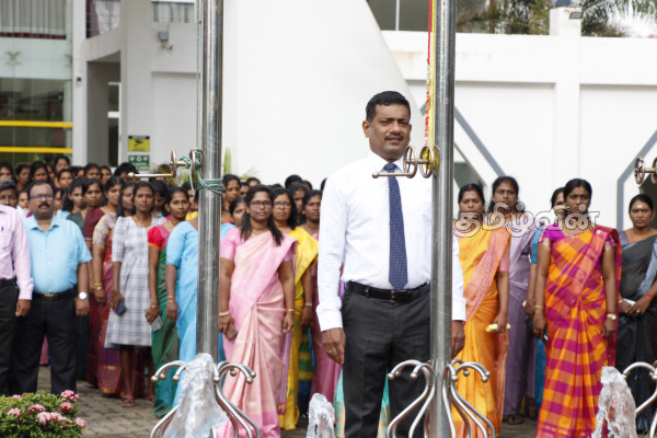 புத்தாண்டையொட்டி கடமைகளை பொறுப்பேற்றுக் கொண்ட அதிகாரிகள் | Commencement Ceremony For 2026