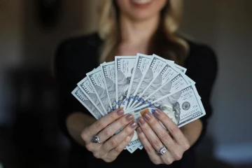 இன்றைய நாணய மாற்று விகிதம்: பிப்ரவரி 02, 2023