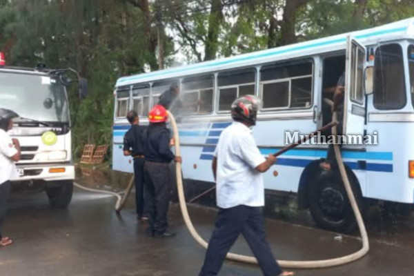 யாழில் திடீரென தீப்பற்றி எரிந்த பேருந்து | Bus Suddenly Catches Fire In Jaffna